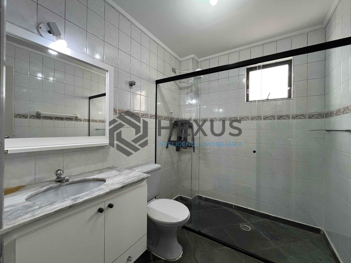 Foto 21 de Apartamento com varanda e lazer na beira mar da Praia das Pitangueiras, Guaruja