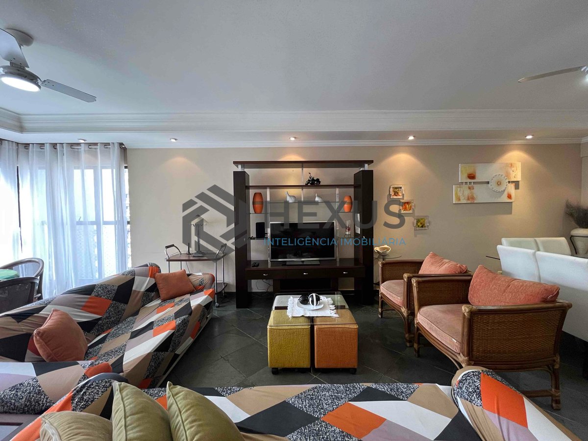 Foto 4 de Apartamento com varanda e lazer na beira mar da Praia das Pitangueiras, Guaruja