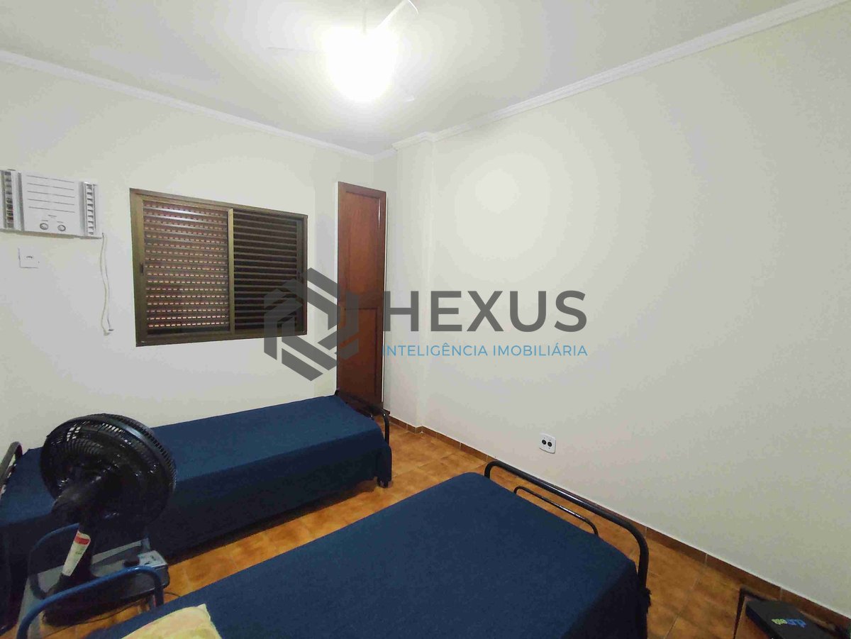 Foto 14 de Apartamento com varanda e lazer na Praia das Asturias, Guaruja