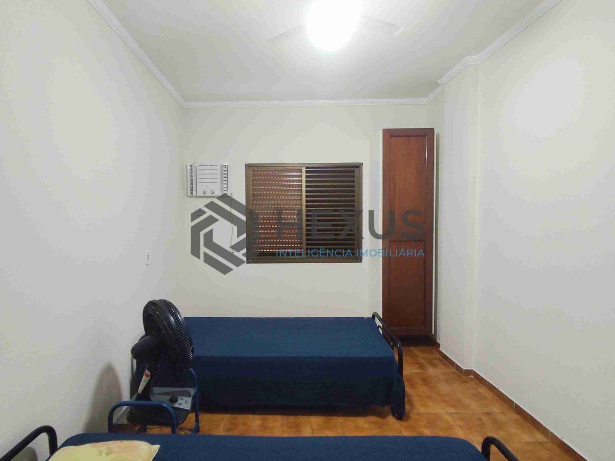 Foto 15 de Apartamento com varanda e lazer na Praia das Asturias, Guaruja