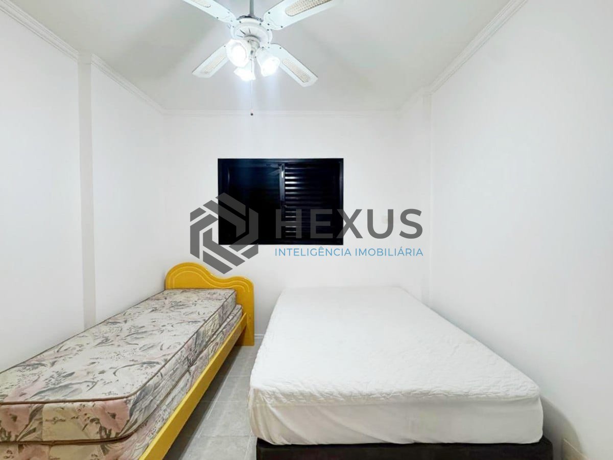 Foto 19 de Apartamento com varanda e vista livre a venda na quadra da praia das Asturias, Guaruja