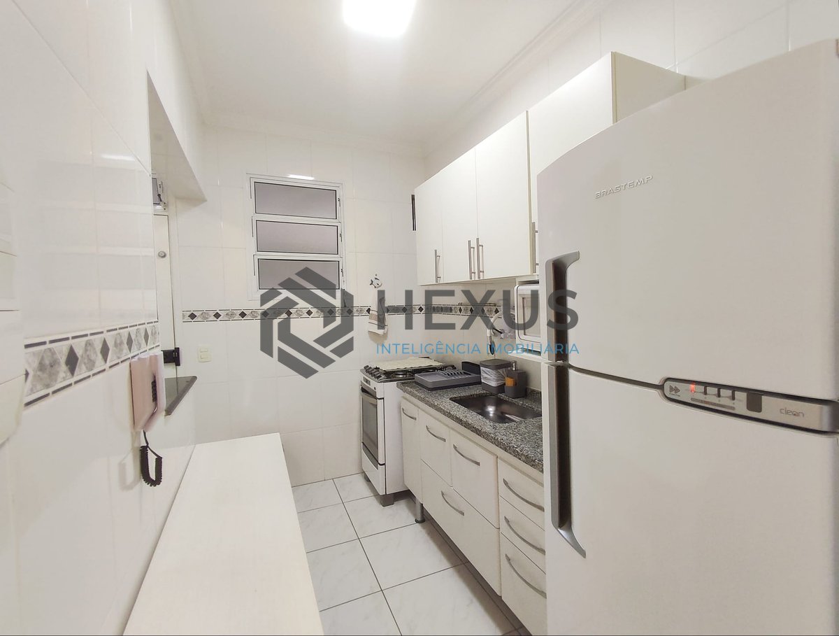 Foto 16 de Apartamento reformado na beira mar da Praia das Asturias, Guaruja