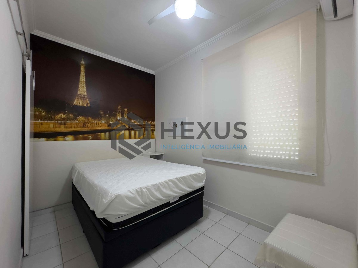 Foto 13 de Apartamento reformado e mobiliado com varanda na quadra mar da Praia das Pitangueiras, Guaruja