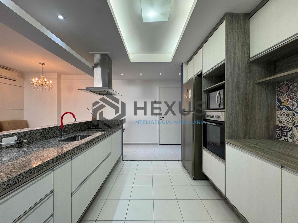 Foto 12 de Apartamento com varanda gourmet vista mar e lazer na Praia das Pitangueiras, Guaruja