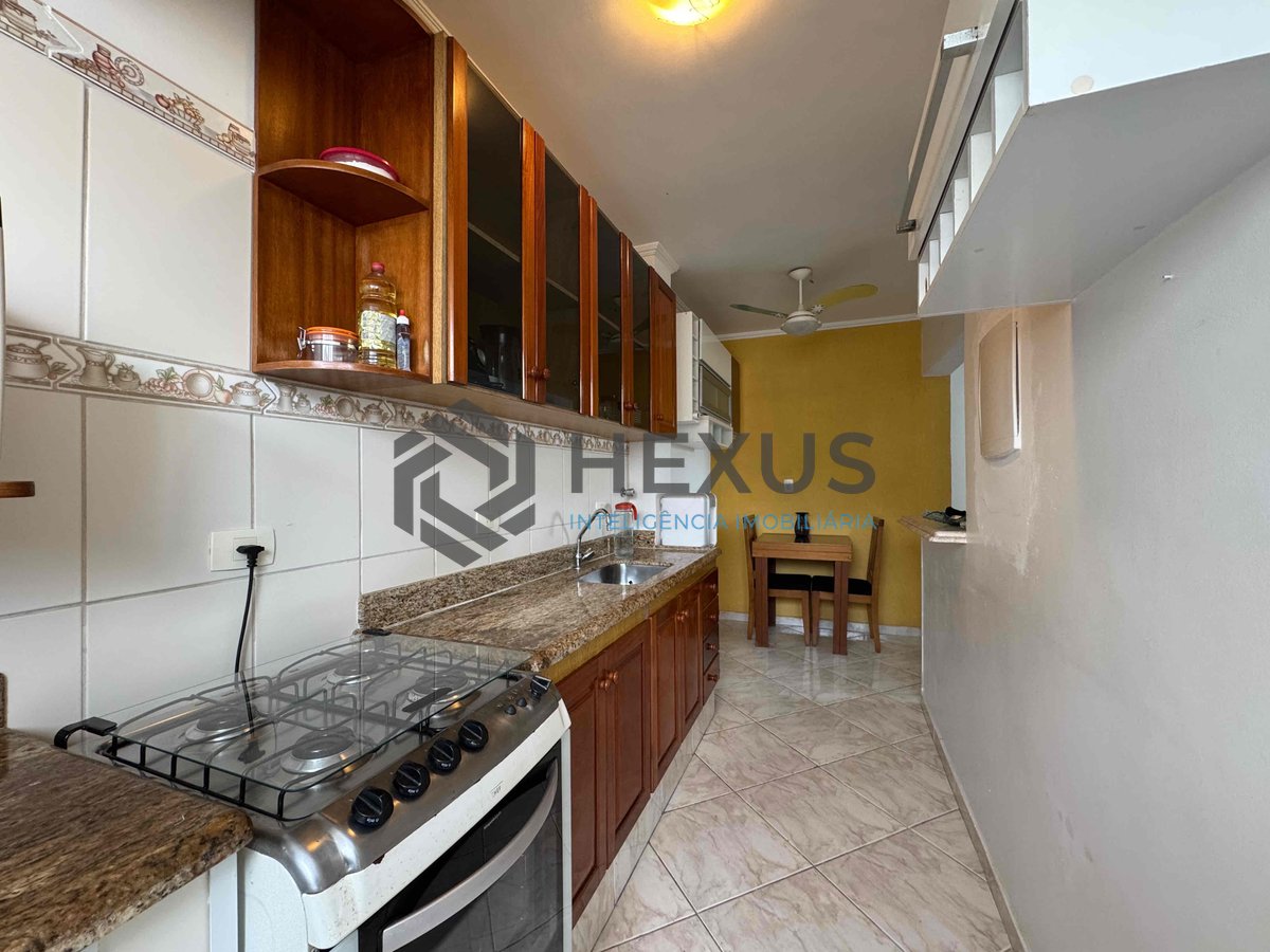 Foto 20 de Apartamento com varanda, vista mar e lazer a uma quadra da Praia das Pitangueiras, Guaruja
