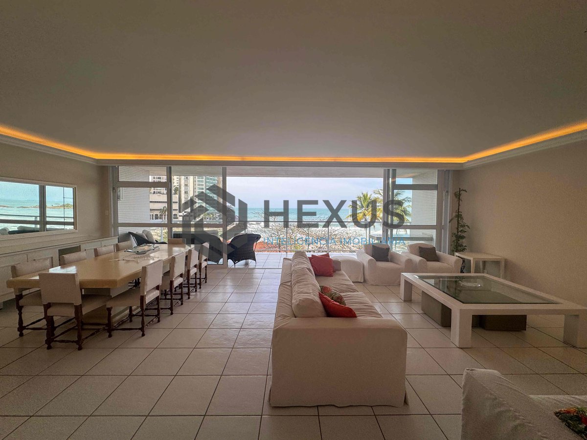 Foto 8 de Apartamento reformado frente mar com varanda vista mar e lazer na Praia das Pitangueiras, Guaruja