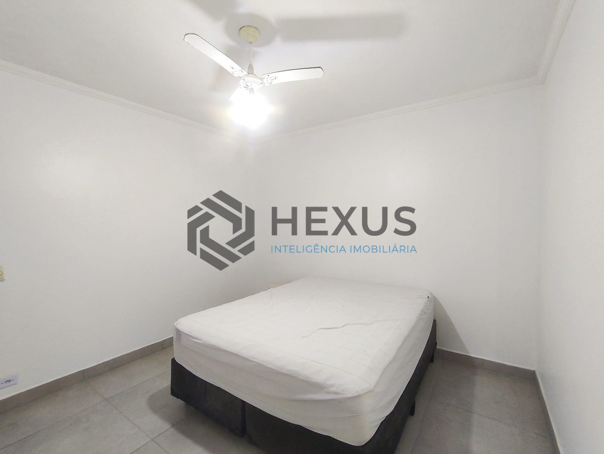 Foto 10 de Apartamento com varanda a uma quadra da Praia das Asturias, Guaruja