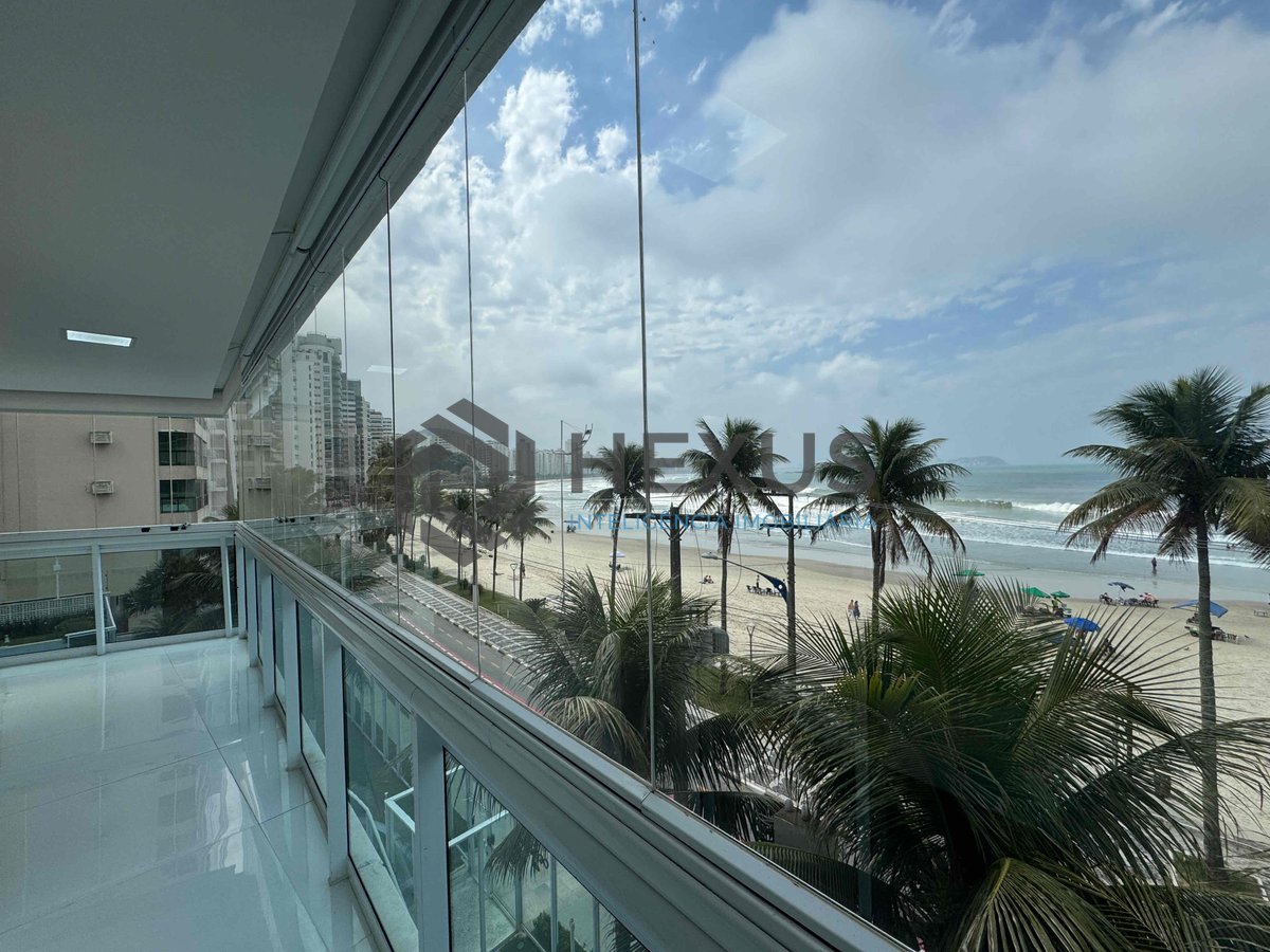 Foto 10 de Apartamento frente mar com varanda gourmet vista mar e lazer na Praia das Asturias, Guaruja