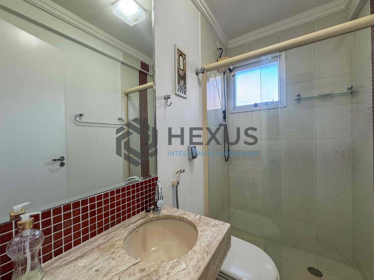 Foto 17 de Apartamento com varanda e vista para o mar na Praia das Astúrias, Hexus
