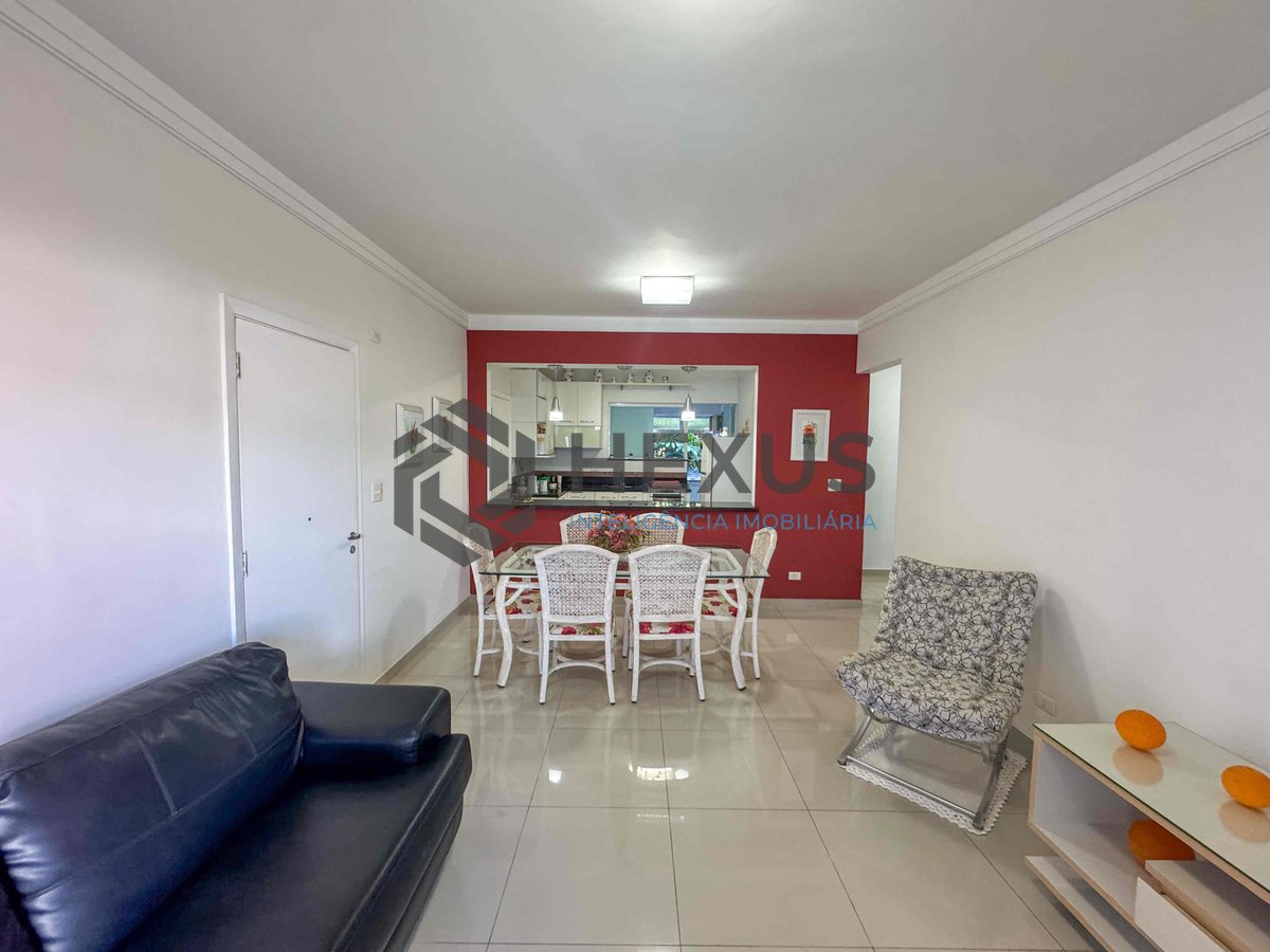 Foto 3 de Apartamento com varanda e vista para o mar na Praia das Astúrias, Hexus