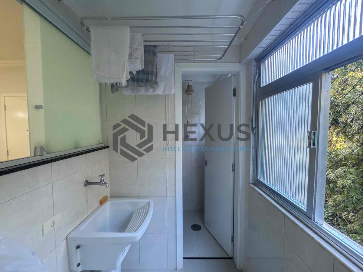 Foto 26 de Apartamento com varanda e vista para o mar na Praia das Astúrias, Hexus