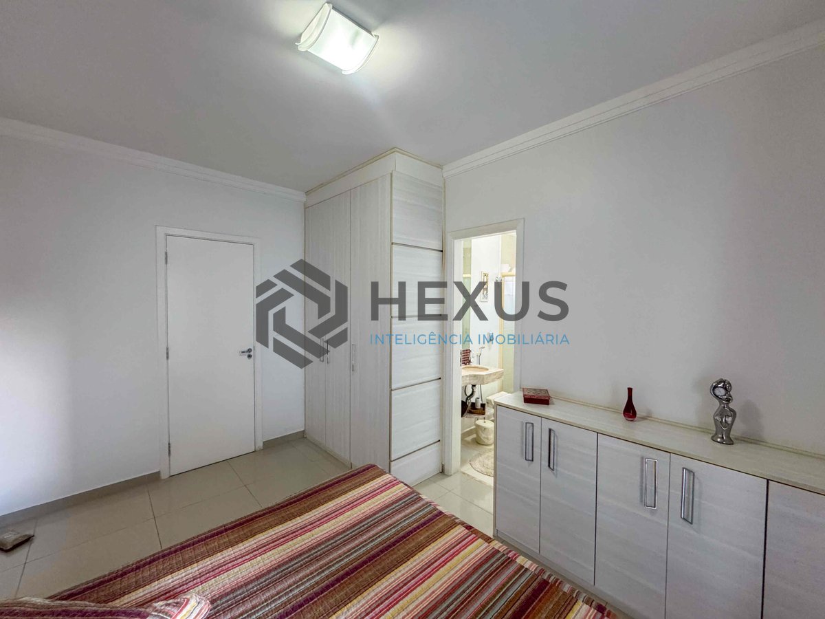 Foto 9 de Apartamento com varanda e vista para o mar na Praia das Astúrias, Hexus