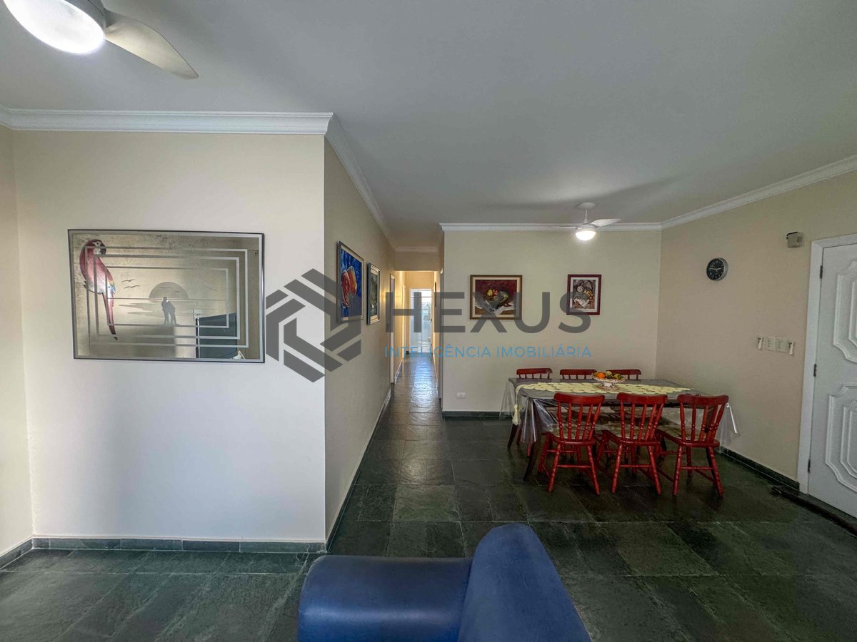 Foto 10 de Apartamento com varanda vista mar na beira mar da Praia das Asturias, Guaruja