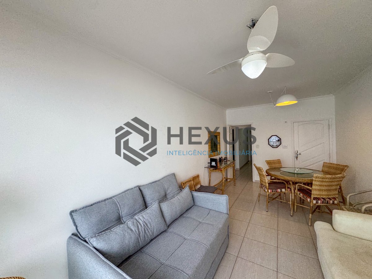 Foto 9 de Apartamento frente mar com varanda na Praia das Pitangueiras, Guaruja
