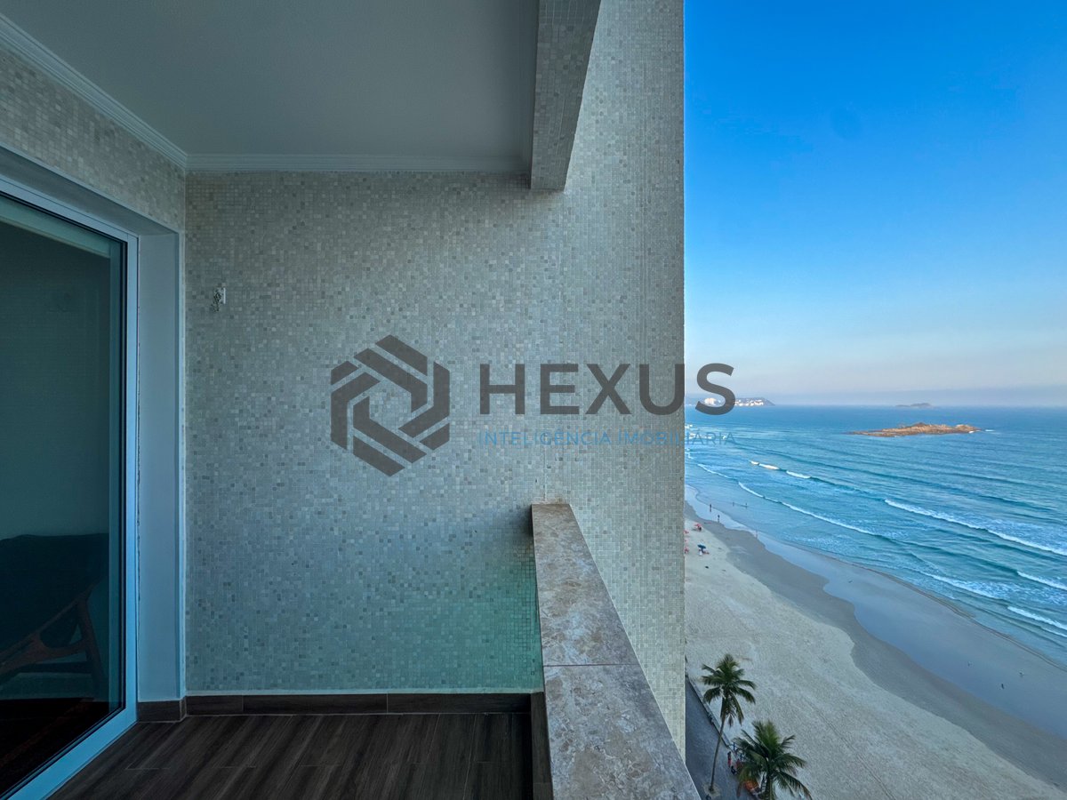 Foto 10 de Apartamento frente mar com varanda e vista mar na Praia das Pitangueiras, Guaruja