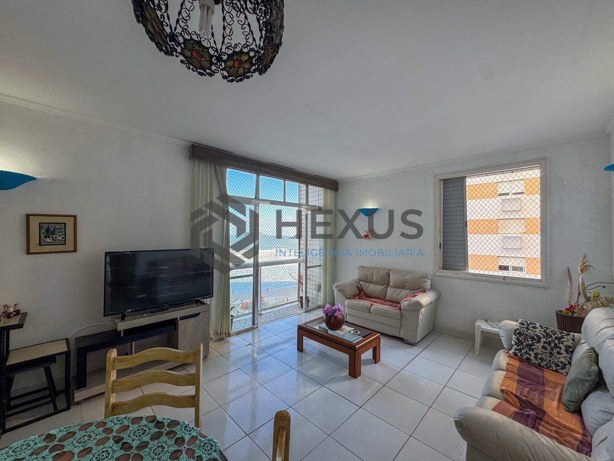 Foto 4 de Apartamento frente mar com varanda e vista na Praia das Pitangueiras, Guaruja