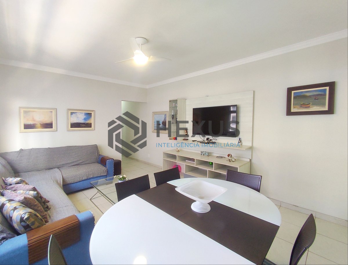 Foto 5 de Apartamento reformado com varanda e vista mar a uma quadra da Praia das Asturias, Guaruja