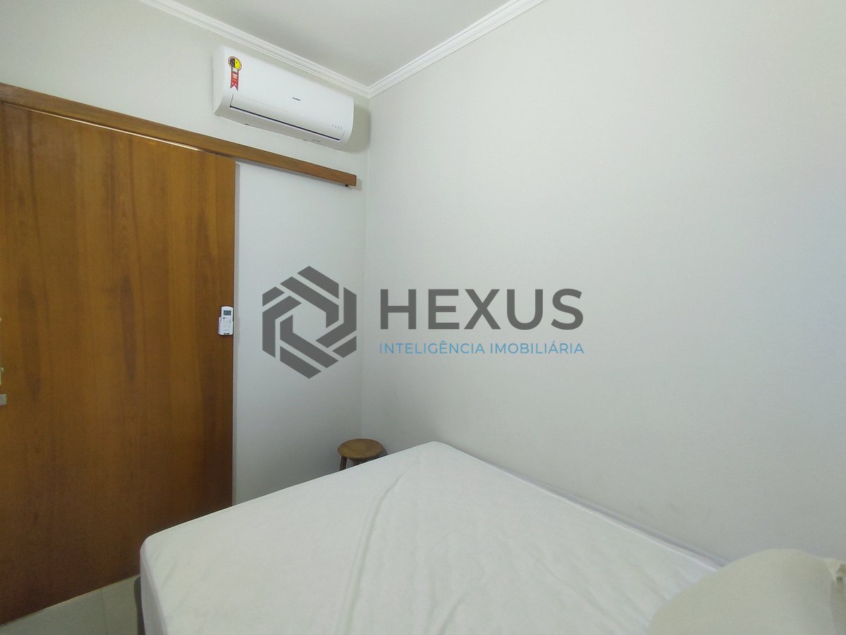 Foto 11 de Apartamento reformado e mobiliado na quadra mar da Praia das Asturias, Guaruja