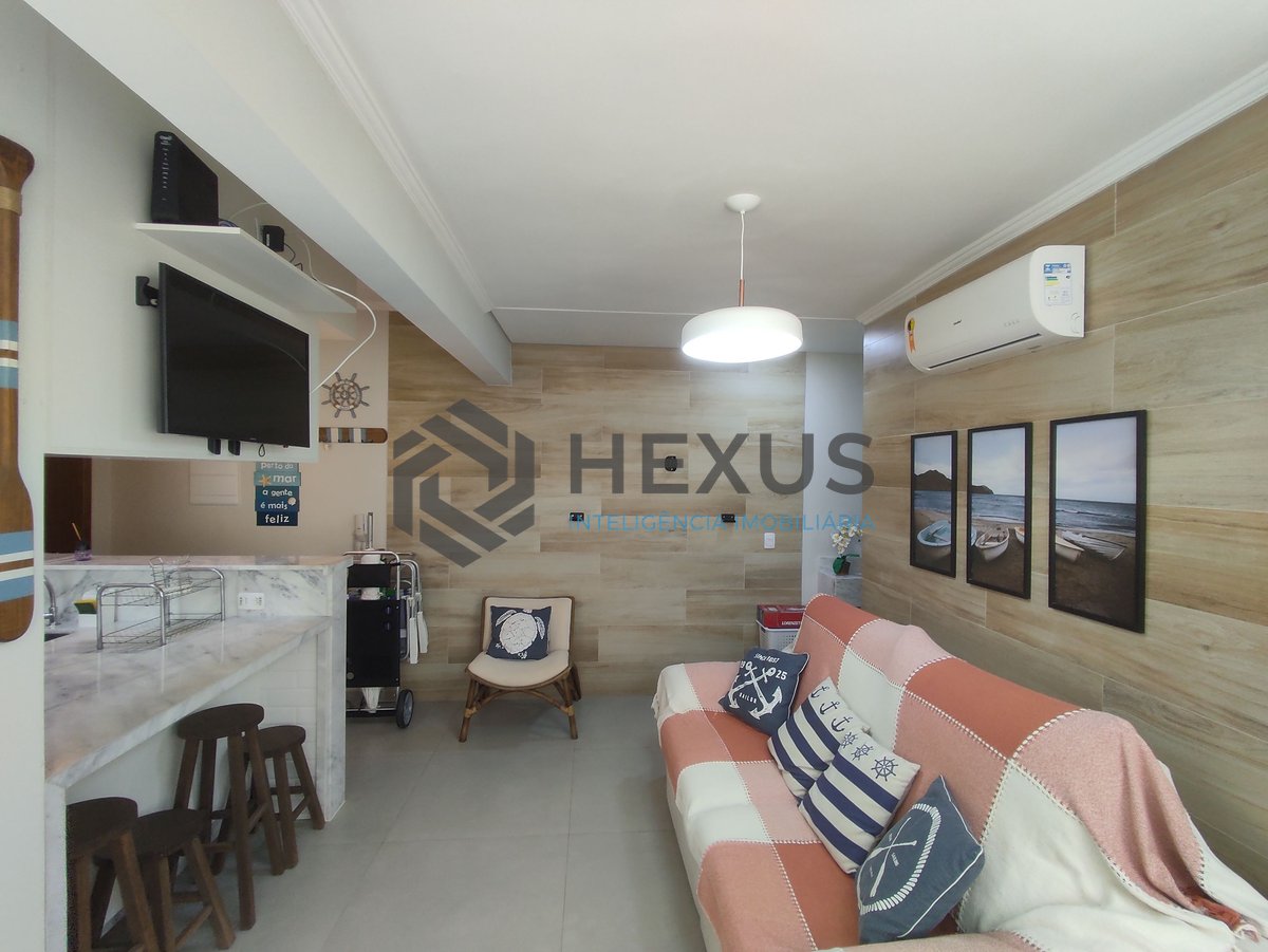 Foto 6 de Apartamento reformado e mobiliado na quadra mar da Praia das Asturias, Guaruja