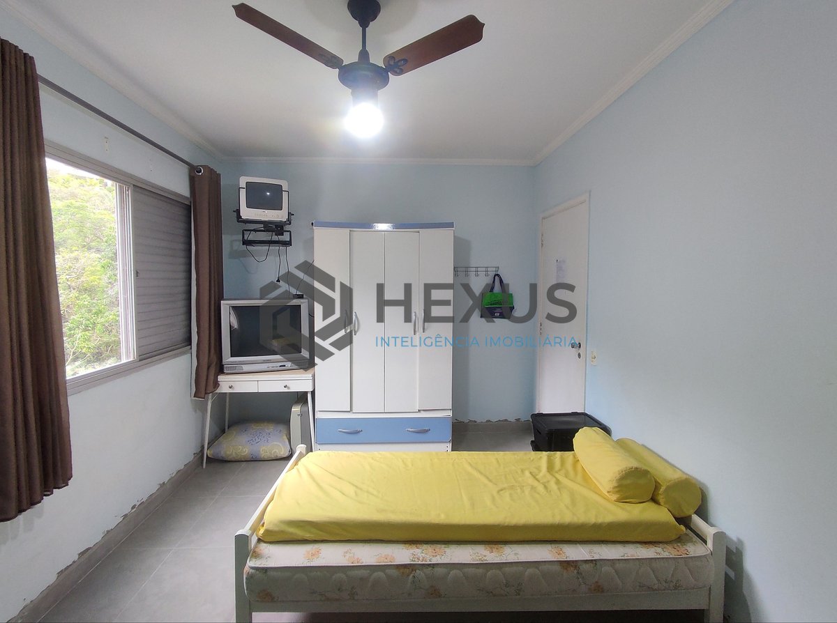 Foto 16 de Apartamento com varanda e lazer na praia da Enseada, Guaruja