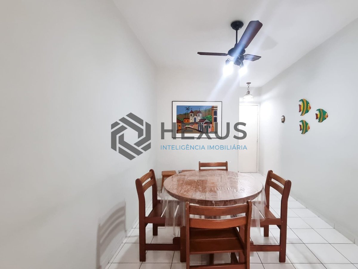 Foto 4 de Apartamento com despesas baixas a duas quadras da Praia das Pitangueiras, Guaruja