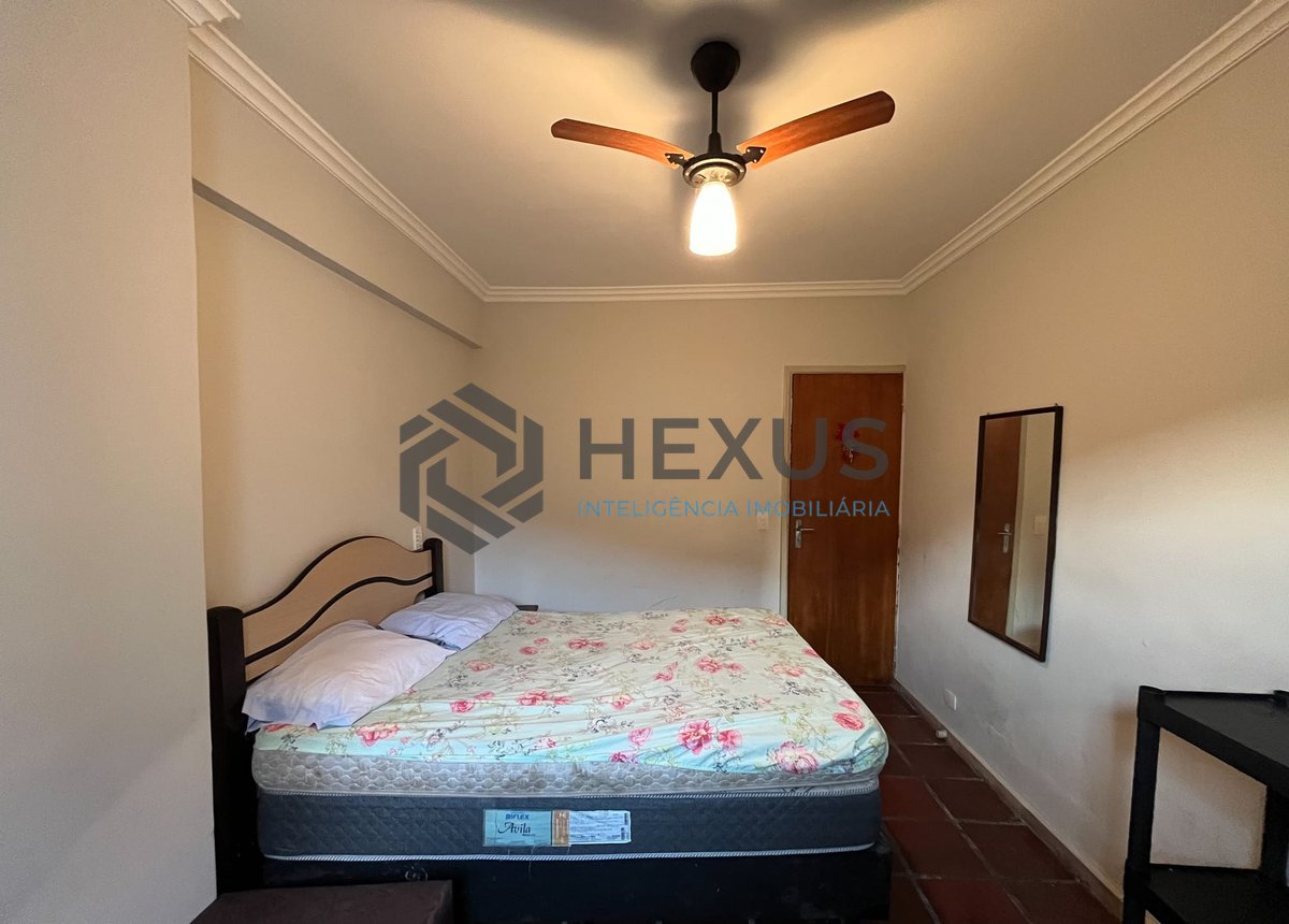Foto 7 de Apartamento com despesas baixas a duas quadras da Praia das Pitangueiras, Guaruja