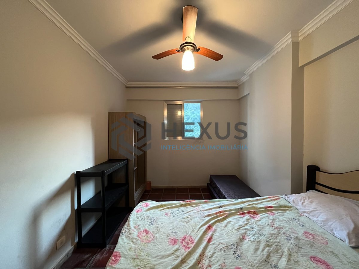 Foto 8 de Apartamento com despesas baixas a duas quadras da Praia das Pitangueiras, Guaruja