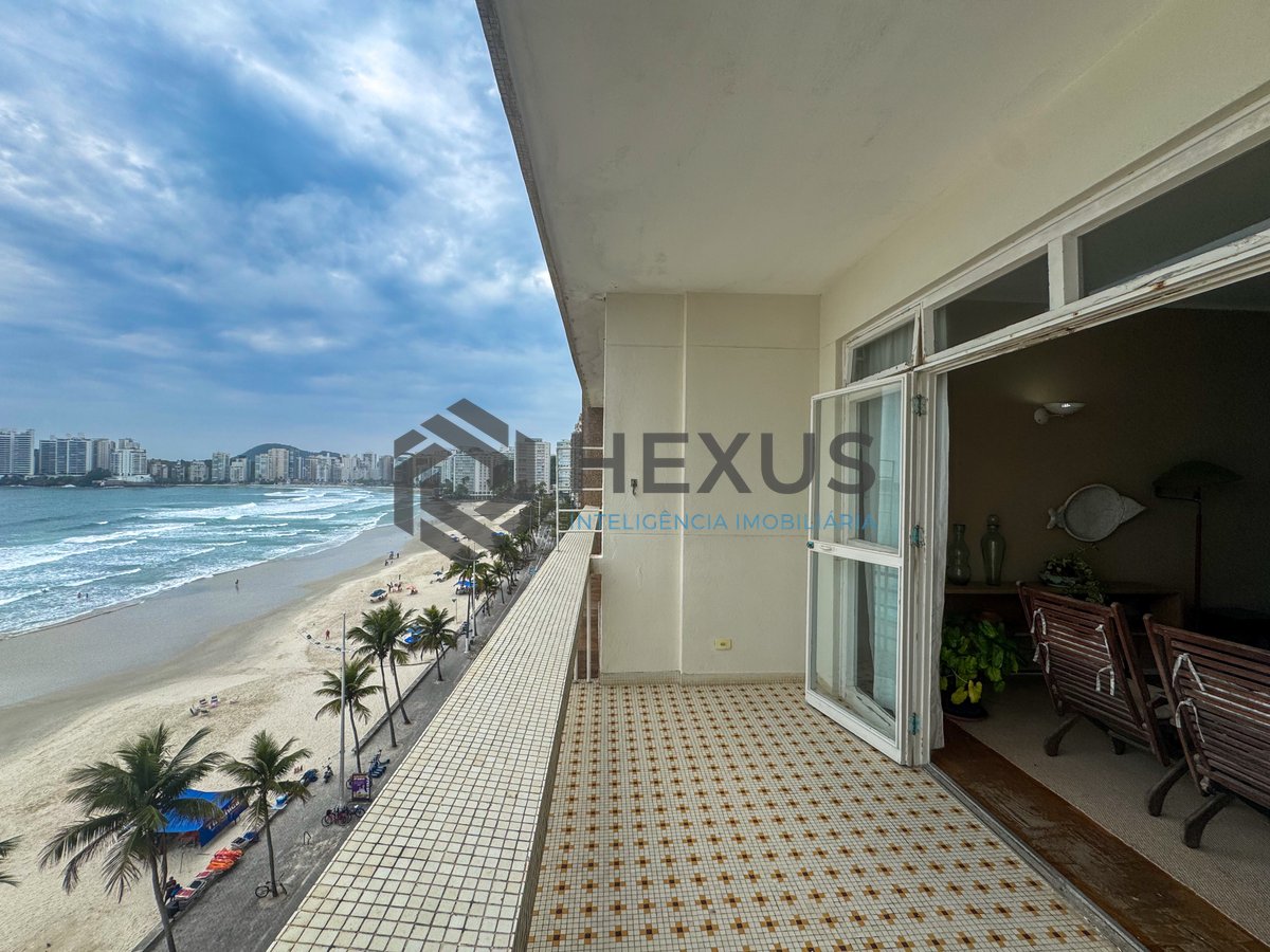 Foto 7 de Apartamento frente mar com varanda e vista mar na Praia das Pitangueiras, Guaruja