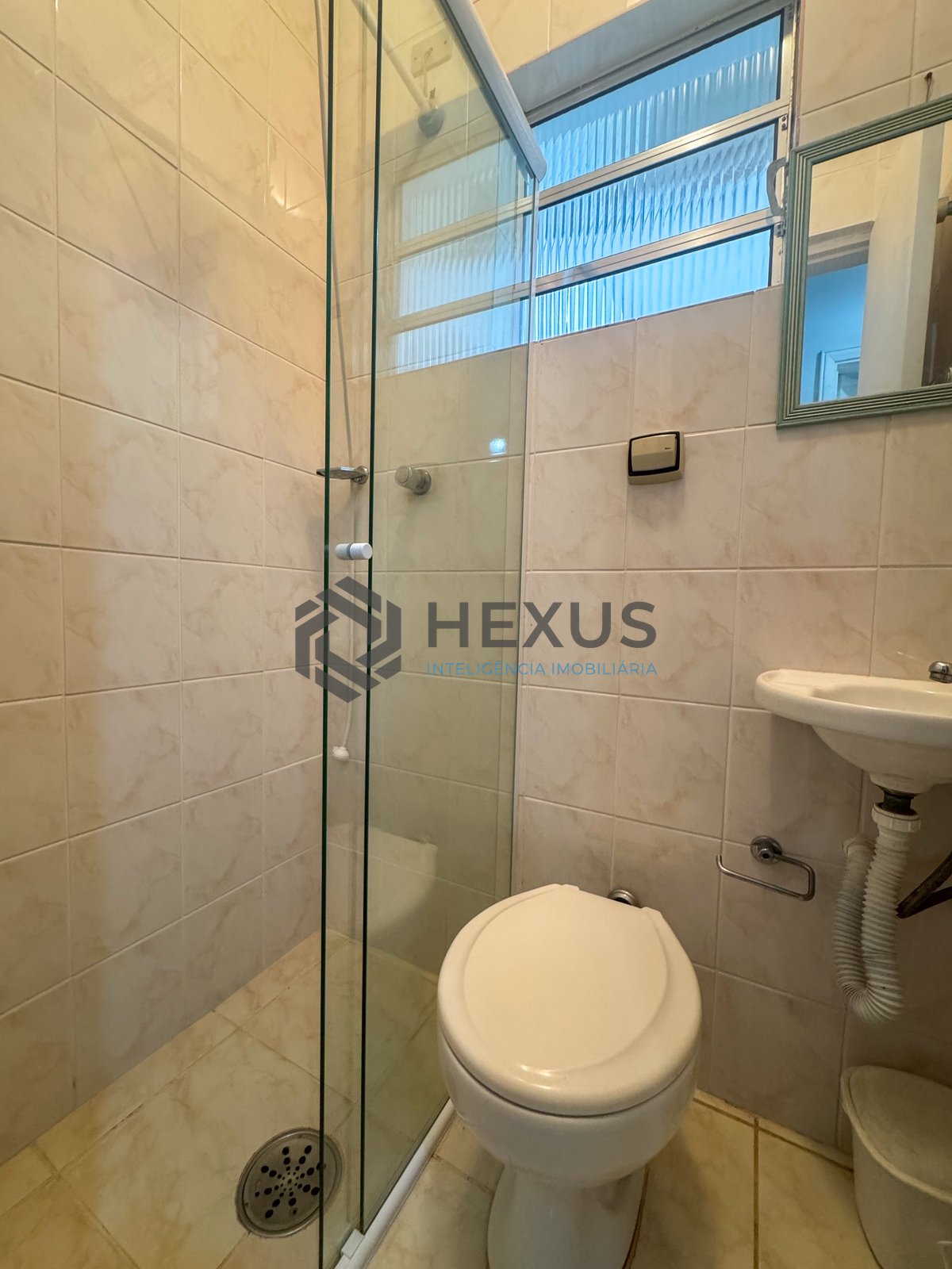 Foto 10 de Apartamento beira mar com vista mar na Praia das Pitangueiras, Guaruja