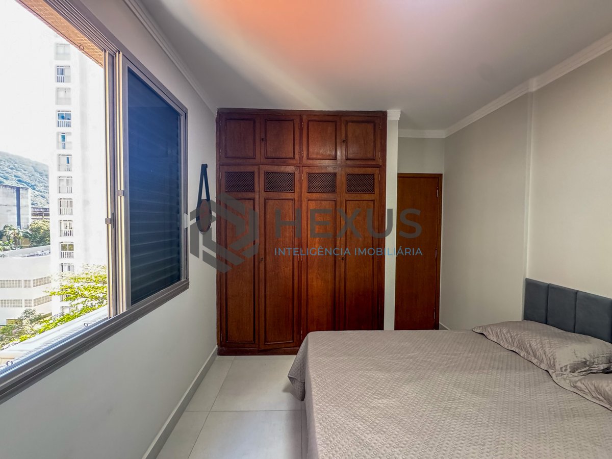 Foto 30 de Apartamento reformado com varanda gourmet na quadra-mar da Praia das Pitangueiras, Guaruja