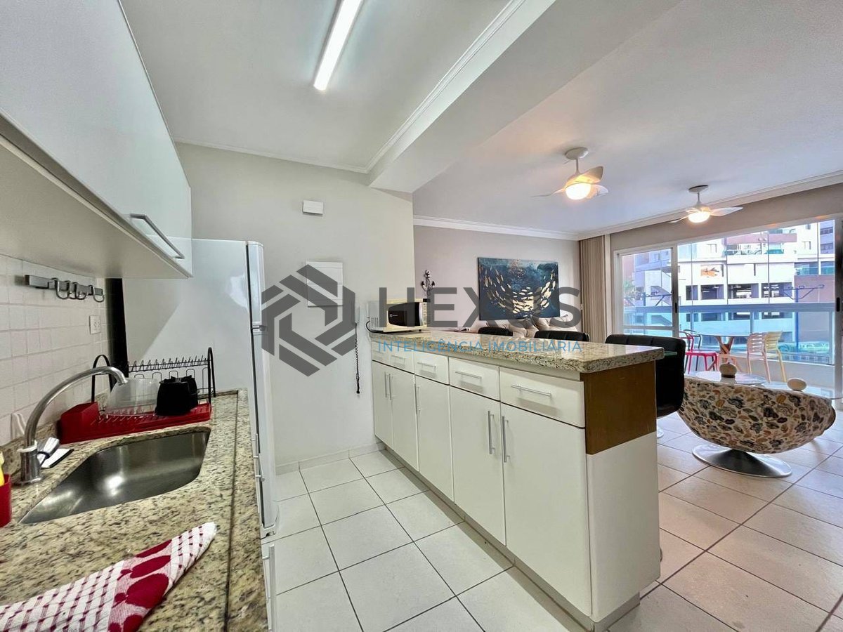 Foto 9 de Apartamento com varanda vista mar e lazer na beira mar da Praia das Asturias, Guaruja