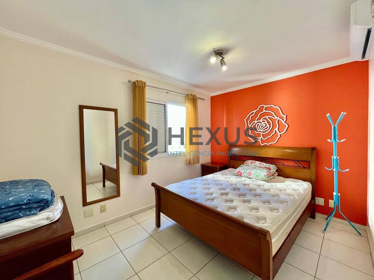 Foto 25 de Apartamento com varanda, vista mar e lazer na quadra mar da Praia das Pitangueiras, Guaruja