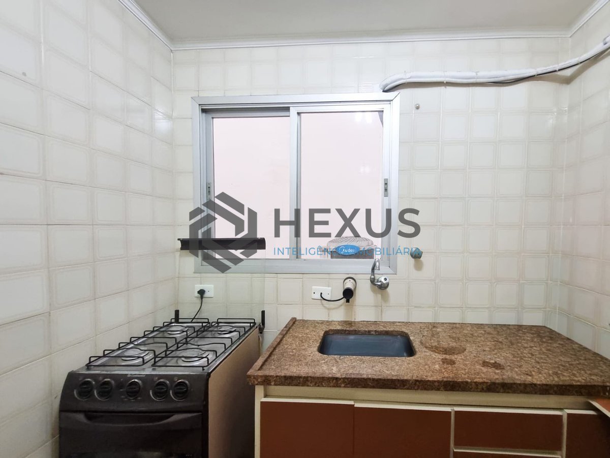 Foto 11 de Apartamento mobiliado e reformado a uma quadra da Praia das Pitangueiras, Guaruja