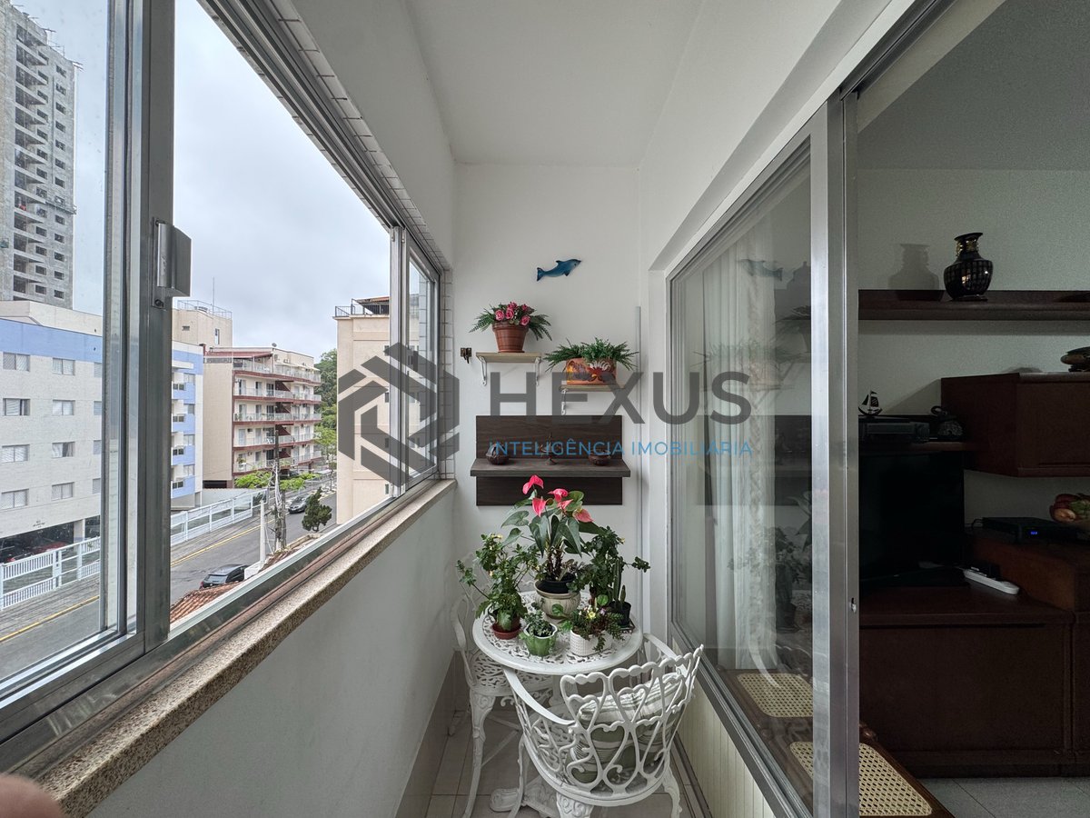 Foto 2 de Apartamento padrão à Venda, Jardim Astúrias, Guarujá, SP