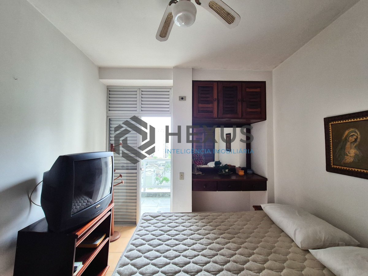 Foto 12 de Apartamento com varanda e lazer na Praia das Pitangueiras, Guaruja