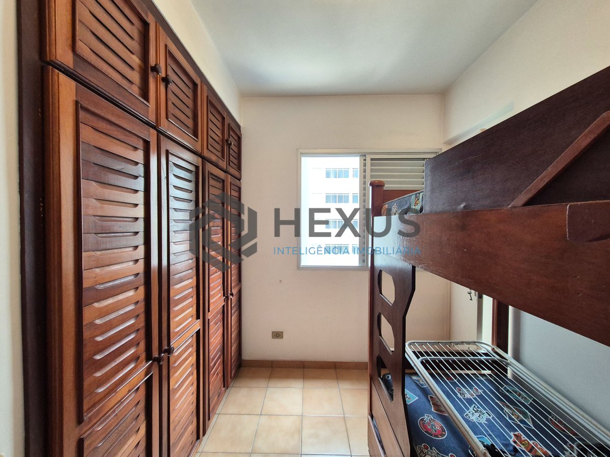 Foto 19 de Apartamento com varanda e lazer na Praia das Pitangueiras, Guaruja