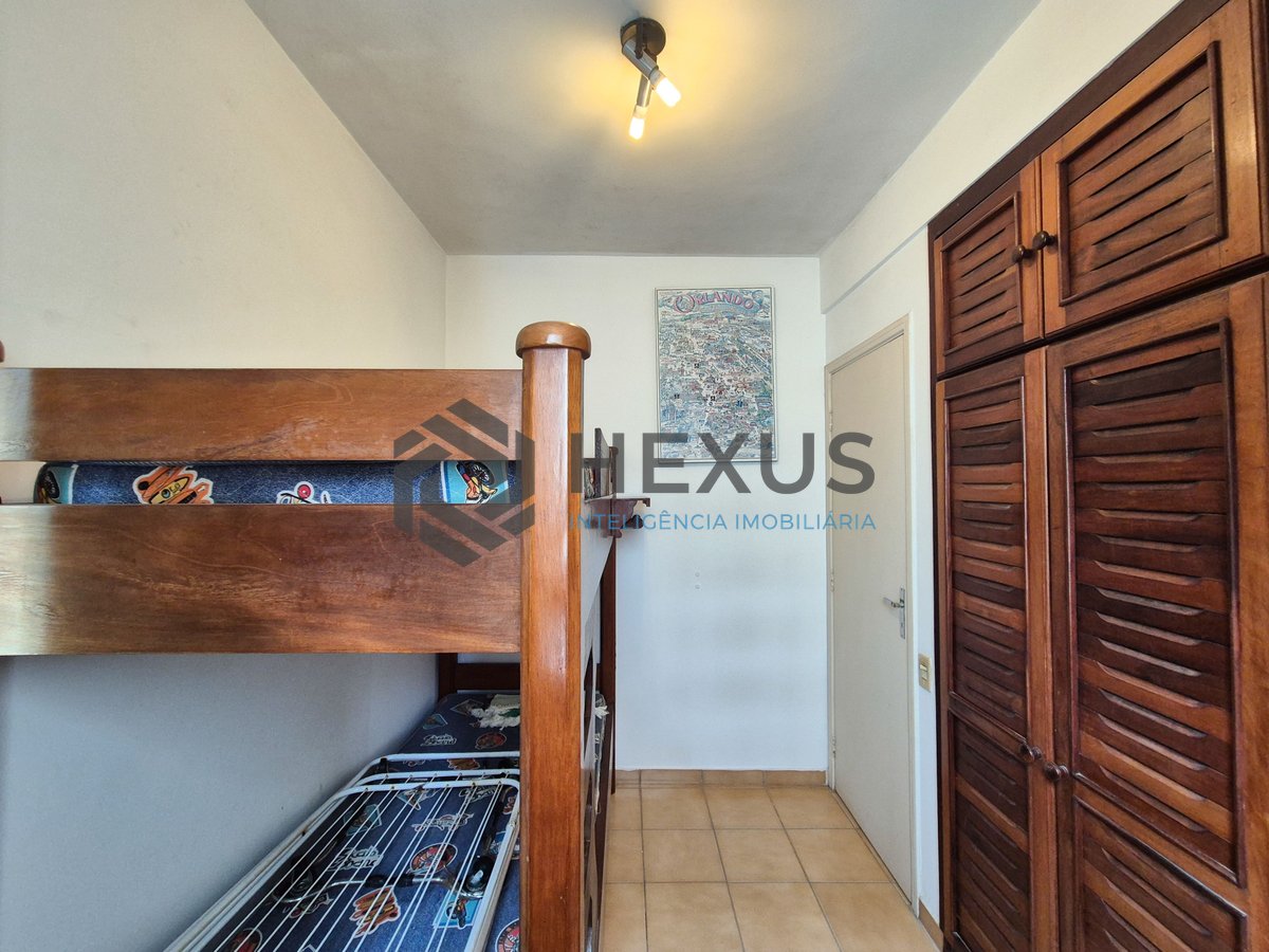 Foto 20 de Apartamento com varanda e lazer na Praia das Pitangueiras, Guaruja