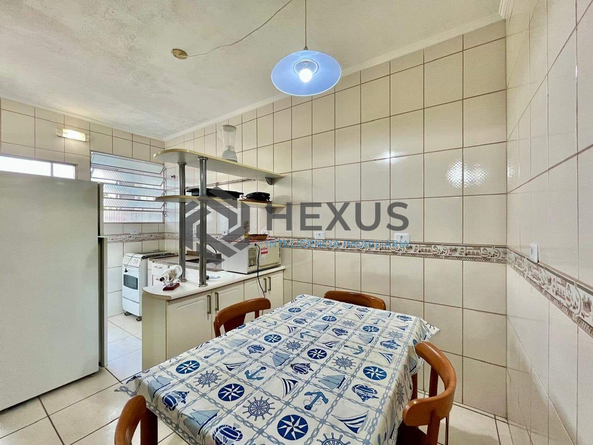Foto 9 de Apartamento a uma quadra da Praia das Asturias, Guaruja