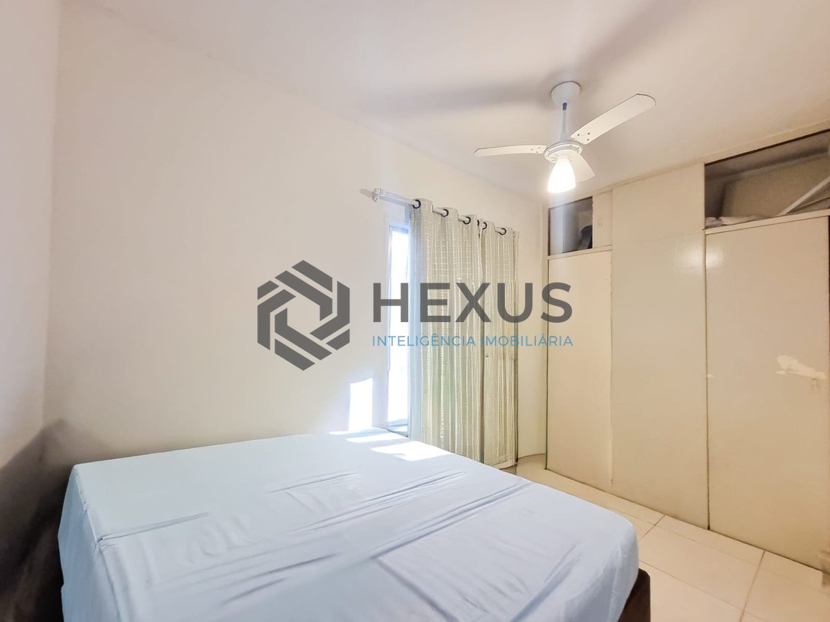Foto 14 de Apartamento mobiliado a duas quadras da Praia das Pitangueiras, Guaruja