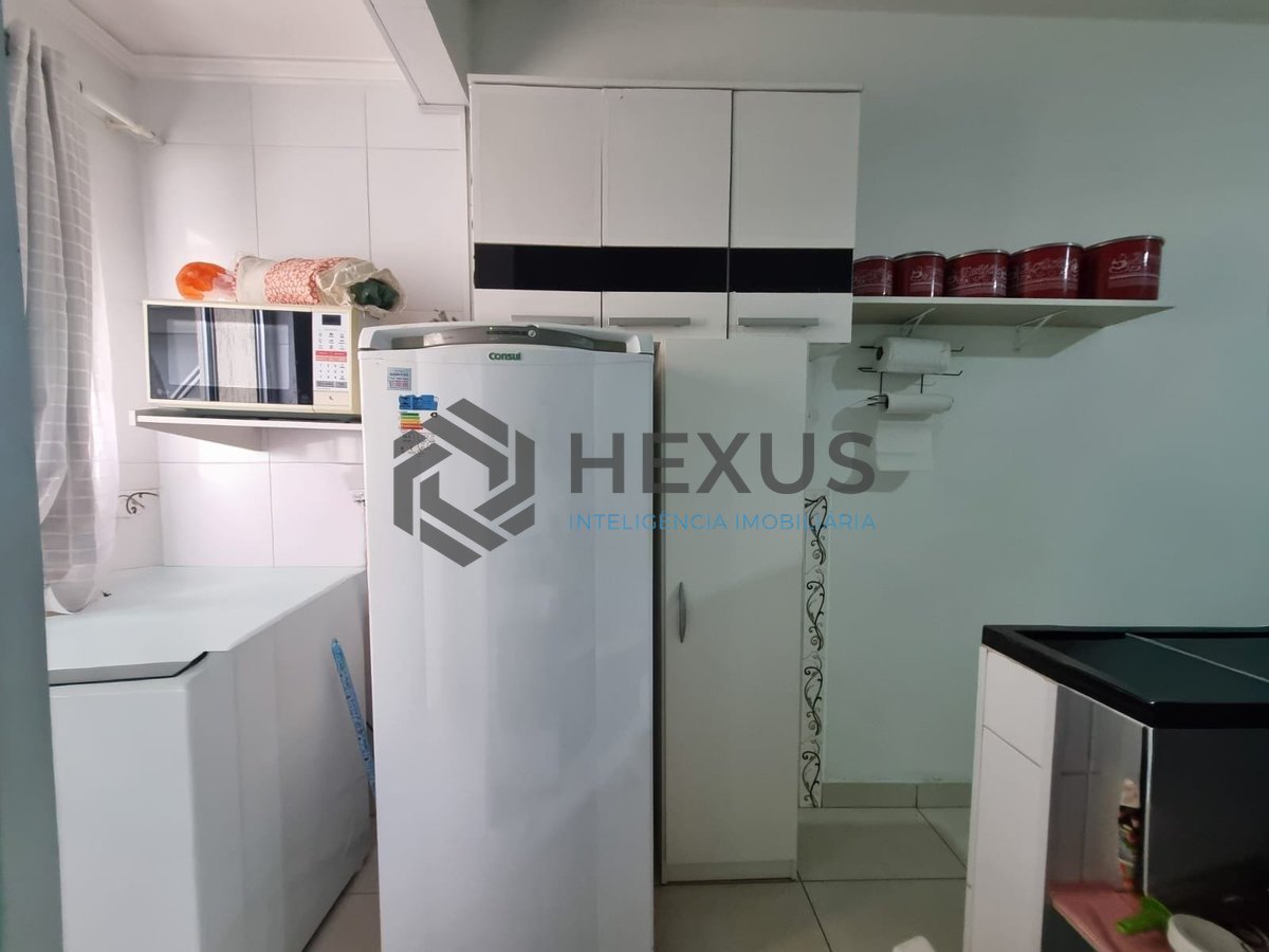 Foto 15 de Apartamento mobiliado a duas quadras da Praia das Pitangueiras, Guaruja
