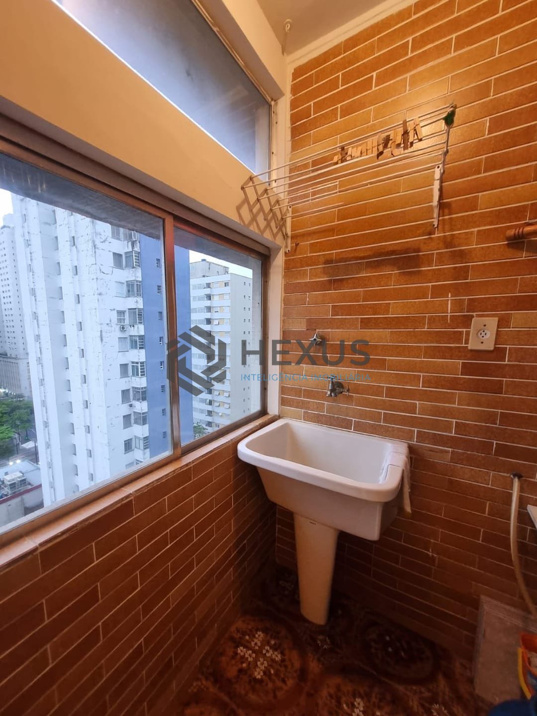 Foto 14 de Apartamento mobiliado a uma quadra da Praia das Pitangueiras, Guaruja