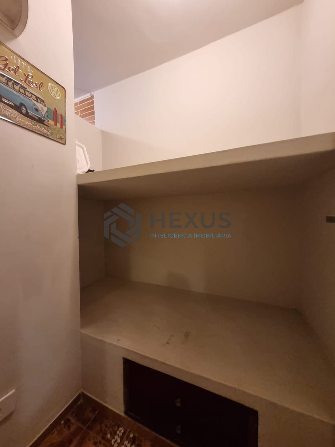 Foto 8 de Apartamento mobiliado a uma quadra da Praia das Pitangueiras, Guaruja