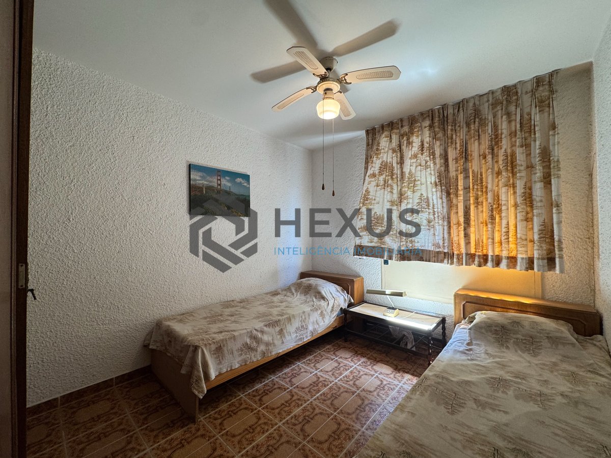 Foto 7 de Apartamento com varanda e vista mar na quadra mar da Praia das Pitangueiras, Guaruja