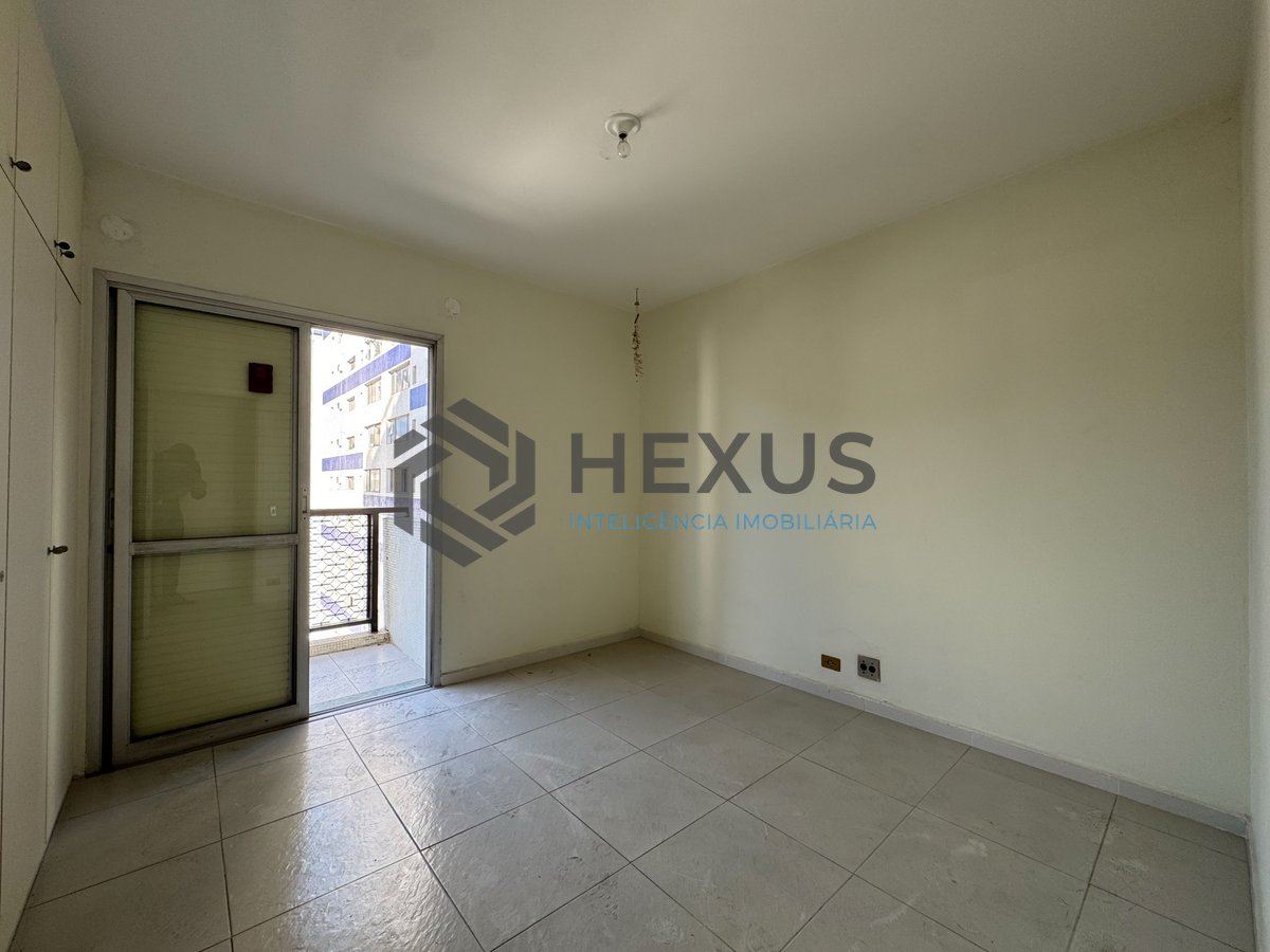 Foto 17 de Apartamento com varanda, lazer e vista mar a duas quadras da Praia das Pitangueiras, Guaruja