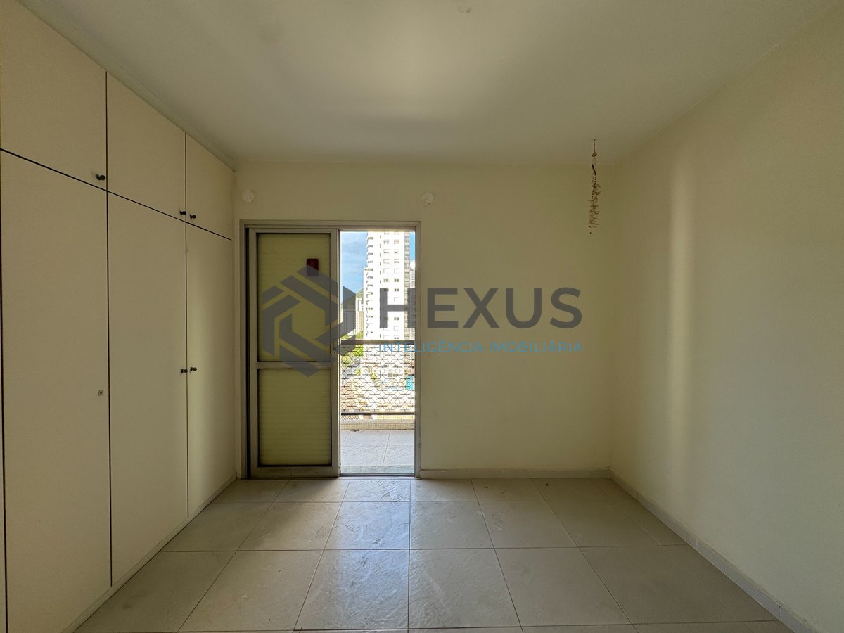 Foto 18 de Apartamento com varanda, lazer e vista mar a duas quadras da Praia das Pitangueiras, Guaruja
