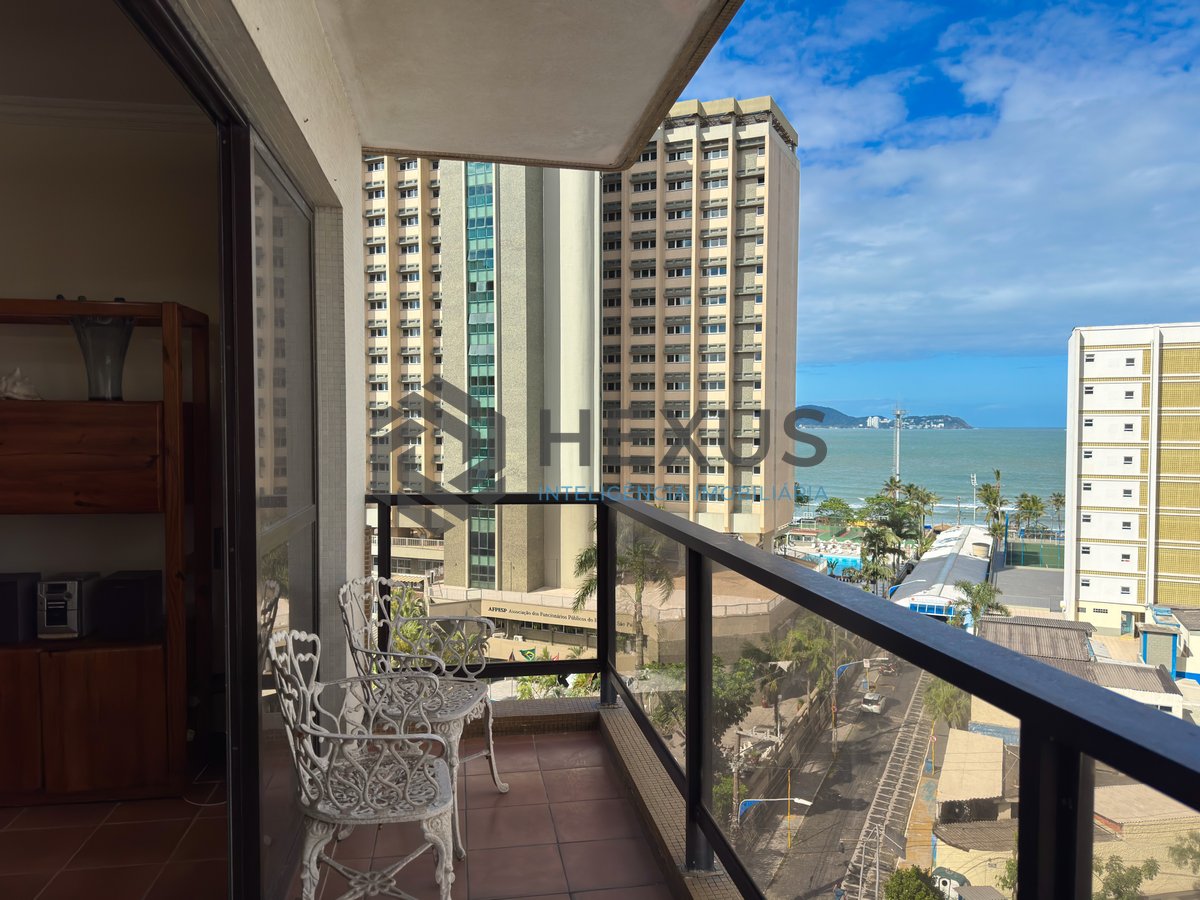 Foto 8 de Apartamento com varanda e vista mar a uma quadra da Praia das Asturias, Guaruja