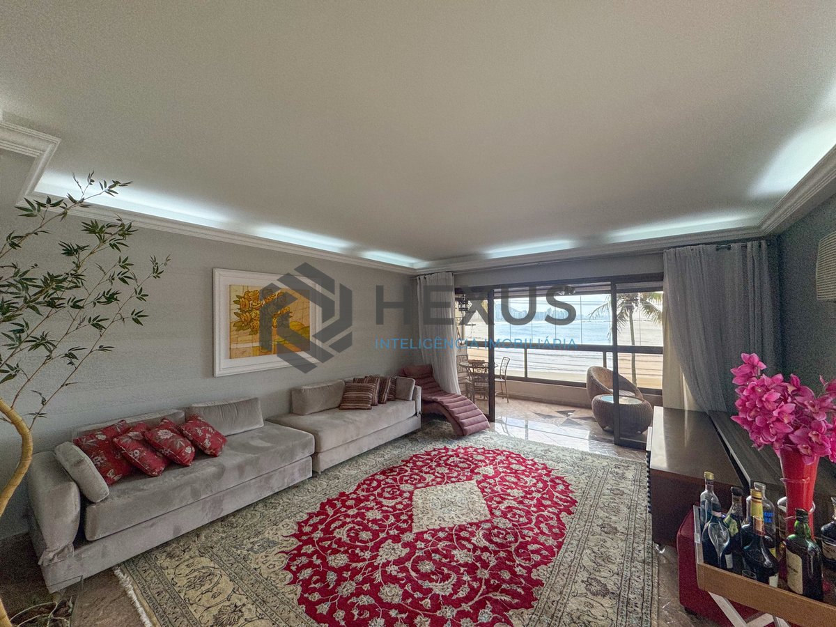 Foto 5 de Apartamento reformado frente mar com varanda vista mar e lazer na Praia das Asturias, Guaruja