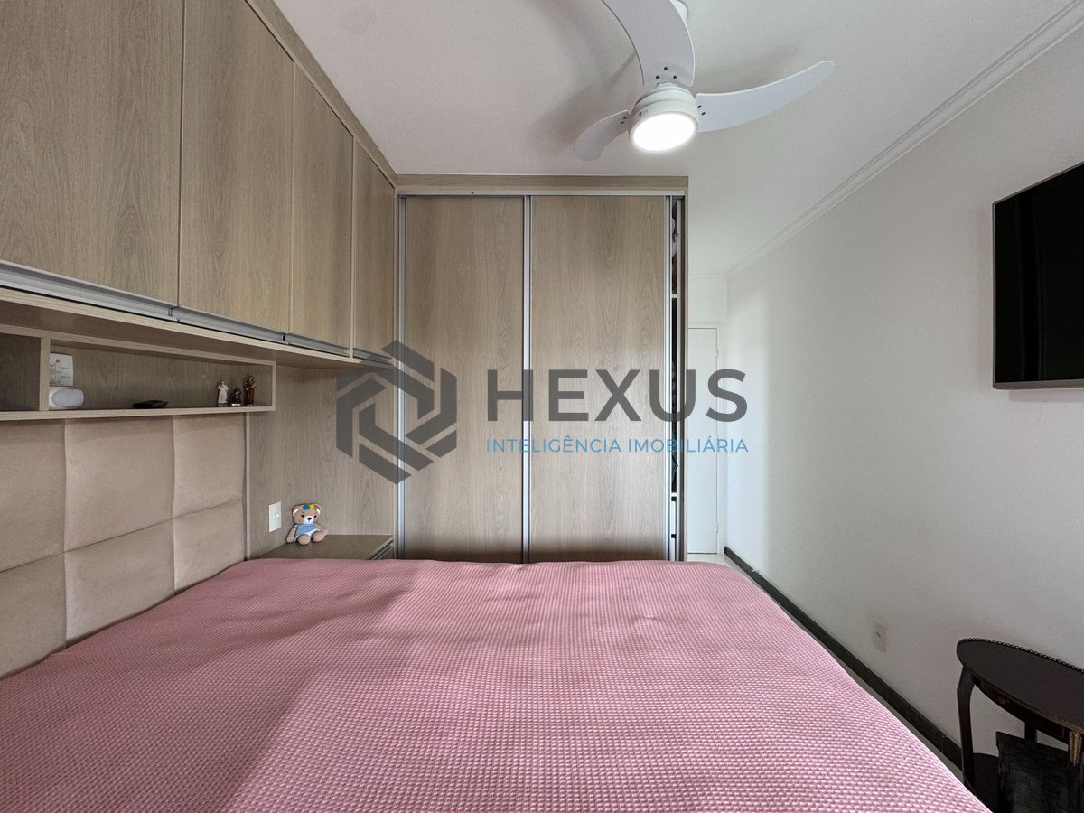 Foto 18 de Apartamento reformado com varanda e lazer na Praia das Asturias, Guaruja