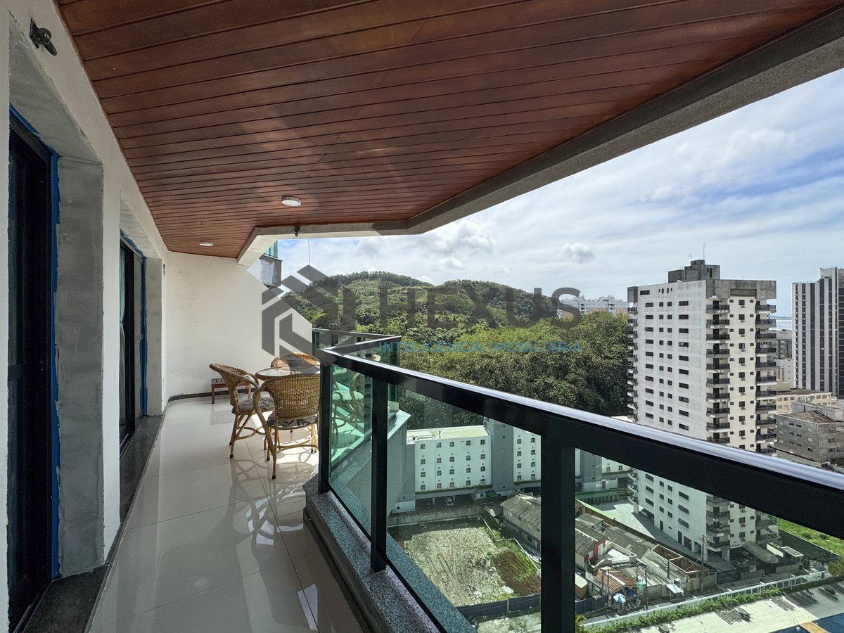 Foto 9 de Apartamento reformado com varanda e lazer na Praia das Asturias, Guaruja
