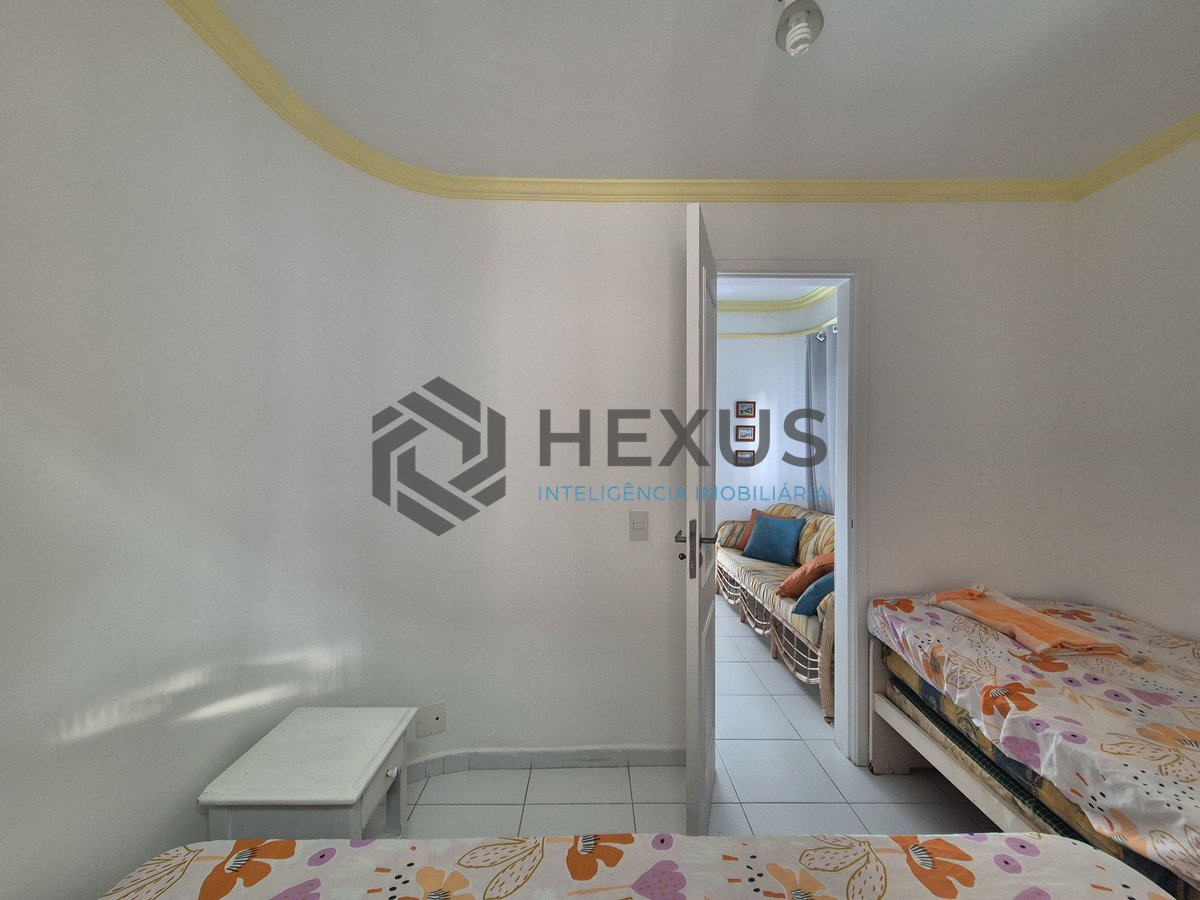 Foto 31 de Apartamento com varanda e lazer a uma quadra da Praia das Pitangueiras, Guaruja